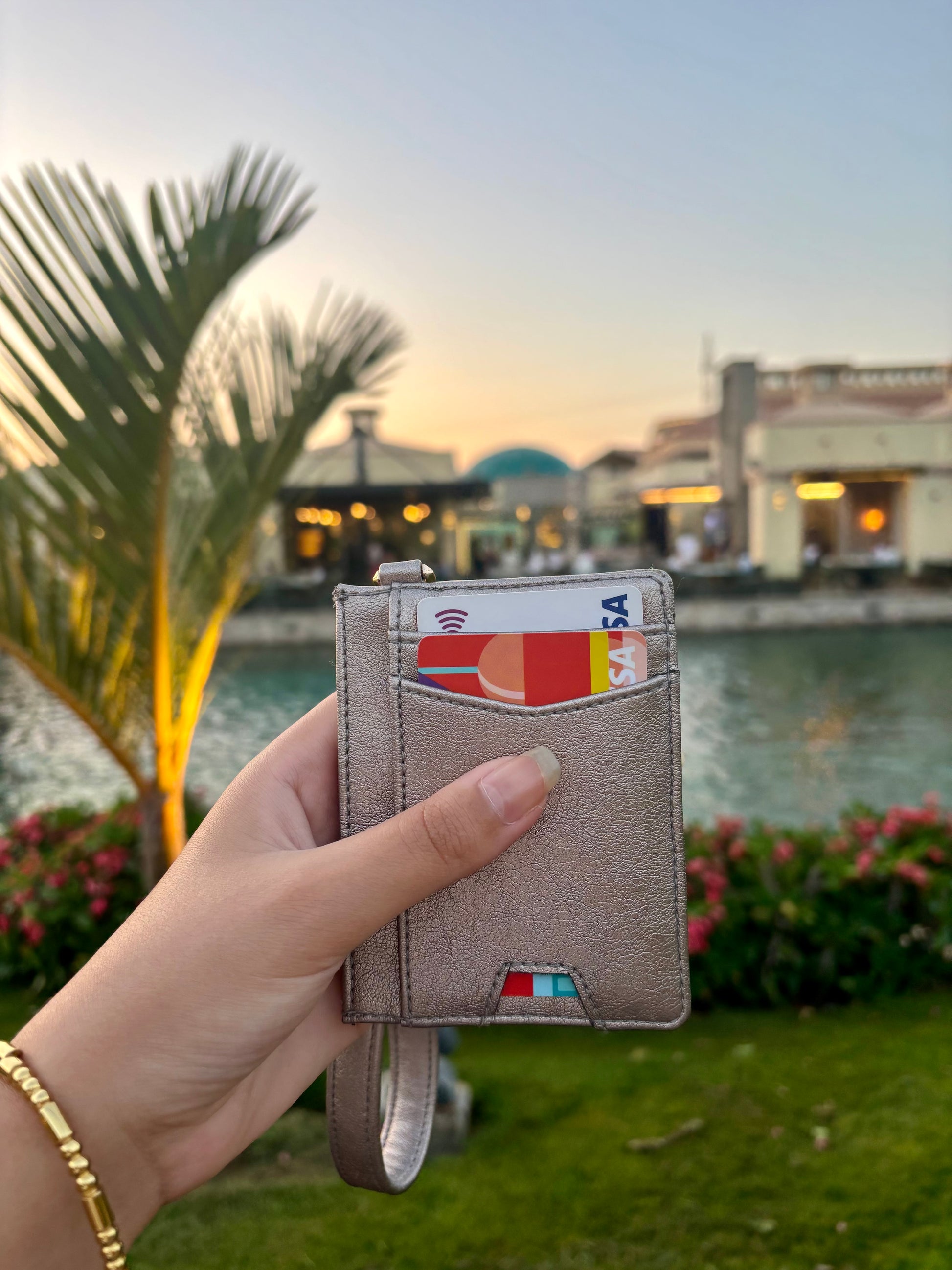 Lunar Cardlet